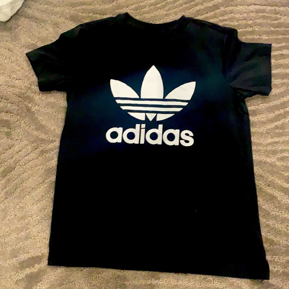 Adidas tshirt